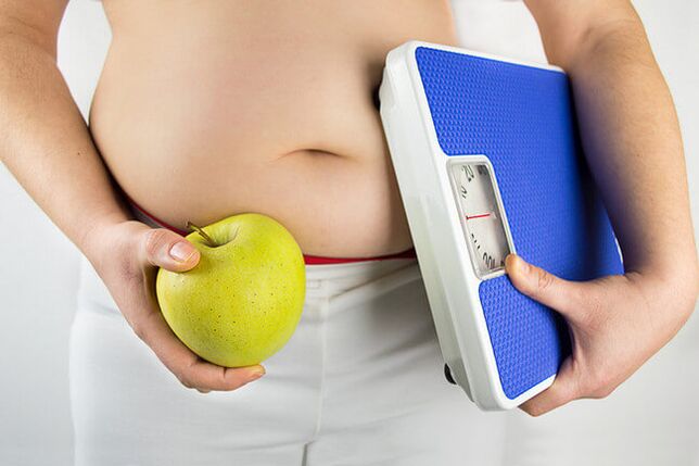 Prepararse para perder peso incluye pesarse y reducir las calorías diarias. 